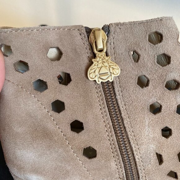 BETTYE Muller Leather "Finn" Peep Toe Bootie New - Picture 7 of 10